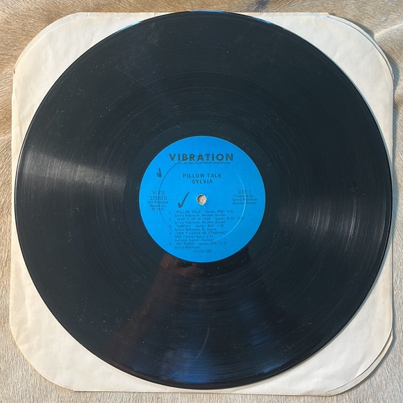 Sylvia - “Pillow Talk” Vinyl LP - Picture 3 of 5